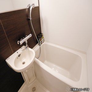 Livemax Shiomi Ekimae 3* Präfektur Tokio